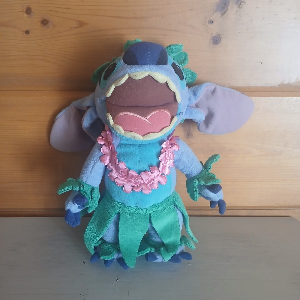 Disney Hula Stitch Bean Bag 10" Plush From Lilo &‎ Stitch Hawaiian Lei DIRTY D2
